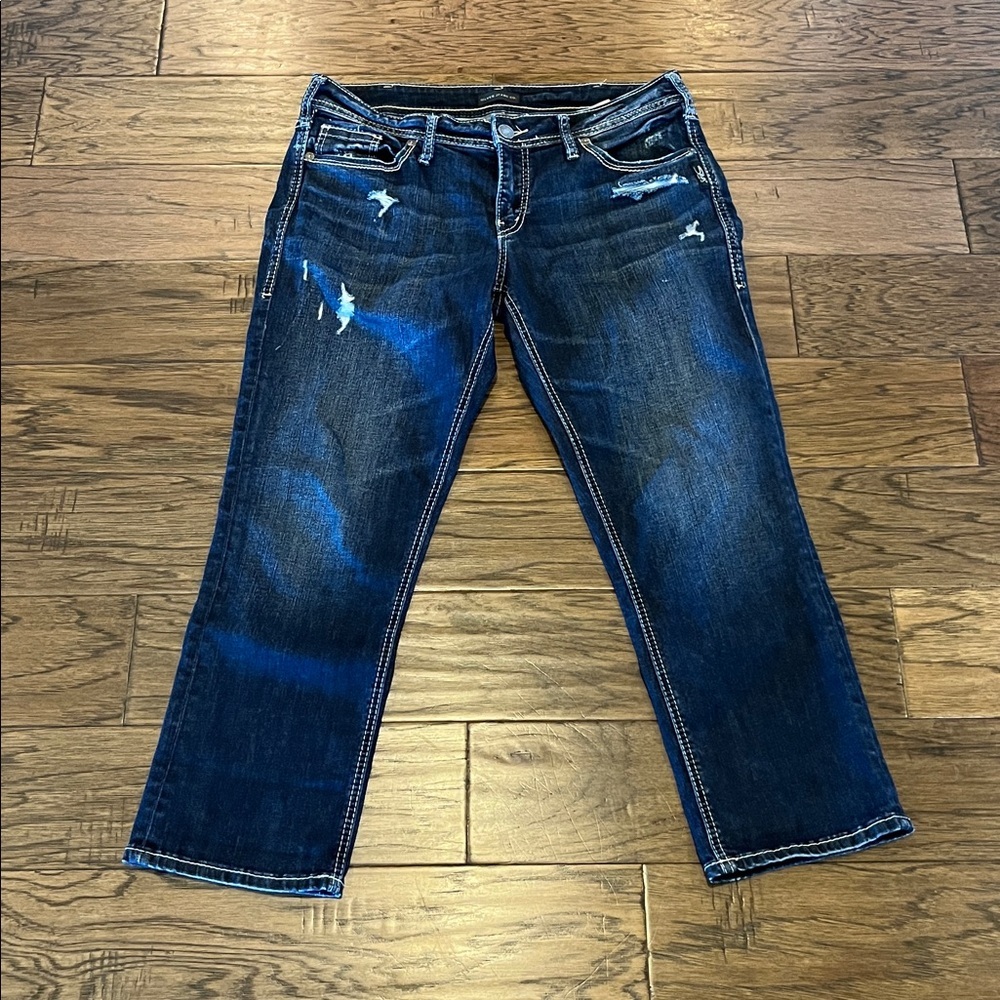 Silver Jeans Suki Capri Mid Rise Size 31